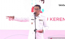Vaksinasi dibantu TNI/Polri dan BIN, Ridwan Kamil Justru Miris - GenPI.co Jabar