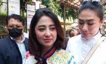 Sah! Dewi Perssik Kembali Menjadi Janda - GenPI.co Jabar