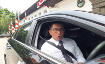 Seorang Guru Dipecat Usai Mengkritiknya, Ridwan Kamil Buka Suara - GenPI.co Jabar
