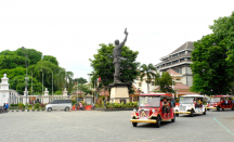 Keliling Kota Solo Naik Mobil Listrik, Ini Jadwal Rute dan Harga Tiketnya - GenPI.co Jateng