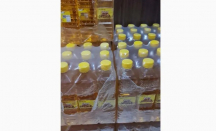 Duh! 97,2 Liter Minyak Goreng Tanpa Izin Edar Ditemukan di Kendal - GenPI.co Jateng