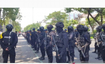 Antisipasi Demo, Kantor Gubernur Jateng Dijaga 2 Meriam Air - GenPI.co Jateng