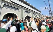 Massa Geruduk Holywings Semarang, Tuntutan Mereka Tegas! - GenPI.co Jateng