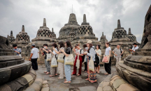 Akhirnya! Wisatawan Boleh Naik ke Candi Borobudur, Begini Cara Pesan Tiketnya - GenPI.co Jateng