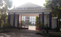 Ternyata! SMP Ibu Negara Iriana Jokowi Ini Dulunya Sekolah Menengah Putri Mangkunegara - GenPI.co Jateng