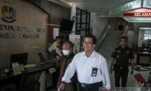 Dugaan Kasus Korupsi, Rektor UNS Solo Diperiksa Kejati 7,5 Jam - GenPI.co Jateng