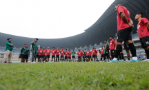 Pelatih Persebaya Tak Sabar Hadapi Skuad Mewah Persib Bandung - GenPI.co Jatim
