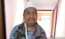 Menabung Puluhan Tahun, Penjual Nasi Kering Berangkat Ibadah Haji - GenPI.co Jatim