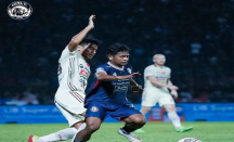 Sebut Tak Adil, Pelatih Arema FC Jujur-jujuran Ungkap Kesedihannya - GenPI.co Jatim