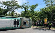 Kecelakaan Bus di Nganjuk, Diduga Sopir Hilang Kendali - GenPI.co Jatim