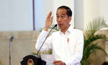 Presiden Jokowi Umumkan Indonesia Lolos Sanksi FIFA dari Tragedi Kanjuruhan - GenPI.co Jatim
