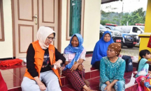 Gunung Semeru Erupsi, 2.219 Jiwa Mengungsi, BPBD Jatim Sudah Siapkan Lokasi - GenPI.co Jatim