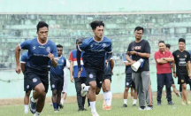 Arema FC Gelar 6 Tes Fisik Pemain, Persiapan Liga 1 2023-2024 - GenPI.co Jatim