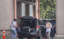 Gunakan 3 Mobil, KPK Geledah PTPN XI Surabaya 14 Juli 2023 - GenPI.co Jatim