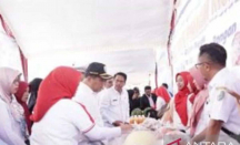 Pemkab Sampang Gelar Pasar Murah, Mak-Mak Wajib Tahu - GenPI.co Jatim