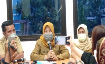 Pemkot Surabaya Tunggu Kiriman Vaksin, Harap Sabar - GenPI.co Jatim