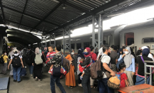 PT KAI Tambah 2 Rangkaian Kereta Api Selama Libur Sekolah - GenPI.co Jatim