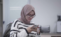 Dampak Media Sosial Bagi Remaja, Bunda Wajib Tahu Nih! - GenPI.co Jatim