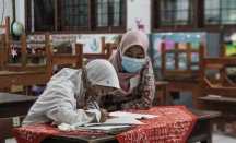 Covid-19 di Yogyakarta Meledak, Siswa Kembali Belajar di Rumah - GenPI.co Jogja