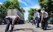 Bupati Sleman Imbau Warga Lapor Jika Temukan Jalan Rusak - GenPI.co Jogja