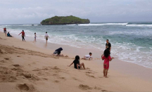 Antisipasi Laka Laut, Gunungkidul Perbanyak Rambu Larangan Berenang - GenPI.co Jogja