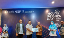 Incubator's Day 2022, Bappeda Pontianak Terima Penghargaan dari Rektor Untan - GenPI.co Kalbar