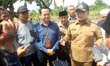 Tata Kawasan Pemakaman Muslim, Sujiwo Beri Bantuan Rp 50 Juta - GenPI.co Kalbar