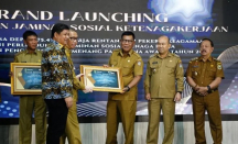 Lindungi Pekerja Rentan, Kayong Utara Juara 3 Paritrana Award Kalbar - GenPI.co Kalbar