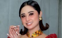 Dewi Perssik Ungkit Bantuan Uang dan Makanan Setelah Disomasi Saipul Jamil - GenPI.co Kalbar