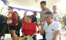 Tak Sampai Satu Jam, 1.200 Durian Jemongko Ludes Diborong Pembeli - GenPI.co Kalbar