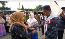 CJH Tanjung Pinang Berangkat ke Batam, Satu Orang Batal - GenPI.co Kepri