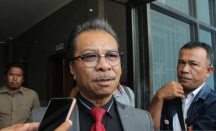 Profil Ketua DPRD Kepri Jumaga Nadeak, Pernah Ingin Jadi Dokter - GenPI.co Kepri