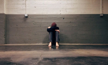 Tanda Darurat Penderita Depresi Minta Bantuan, Jangan Diabaikan - GenPI.co Kepri