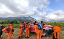 Basarnas Evakuasi Jenazah Bule di Gunung Rinjani - GenPI.co NTB