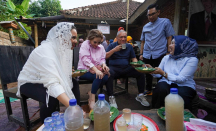 Jawab Aspirasi Pengusaha Madu Lombok, Bambang Kristiono Beri Rp 100 Juta - GenPI.co NTB