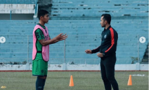 Coach Yusup Pimpin Skuad PSPS Riau Jalani Latihan - GenPI.co Riau