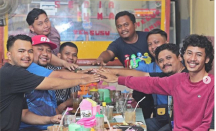 Presiden Klub PSPS Riau Bertemu Fans dan Suporter - GenPI.co Riau