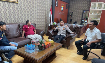 Polisi Amankan Anggota DPRD Kuansing saat Penggerebekan - GenPI.co Riau