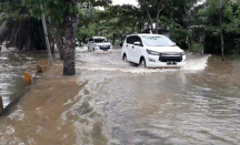 Hujan Deras, Sejumlah Jalan di Pekanbaru Terendam Banjir - GenPI.co Riau