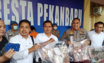 Polresta Pekanbaru Bekuk Bos Narkoba dan Sita Uang Miliaran Rupiah - GenPI.co Riau