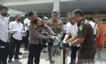 Polda Riau Musnahkan 23,6 Kg Sabu Hasil Pengungkapkan 4 Kasus - GenPI.co Riau