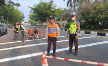 Polisi Pasang Pita Penggaduh untuk Tekan Aksi Balap Liar di Pekanbaru - GenPI.co Riau
