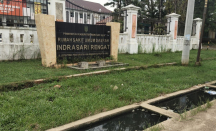 Warga Indragiri Hulu Keluhkan Air Limbah di Depan RSUD Indrasari - GenPI.co Riau