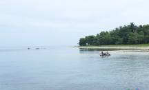 Liburan ke Pulau Sanrobengi, Pasir Putihnya Manjakan Mata - GenPI.co Sulsel