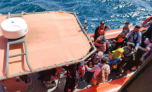 Musibah Kapal Ambulans, 26 Penumpang Terjebak di Tengah Laut Konawe Selatan - GenPI.co Sultra