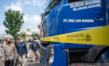 Terlibat Penimbunan BBM Ilegal, Oknum Polisi di Sumsel Bakal Dipecat - GenPI.co Sumsel