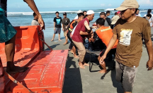 3 Warga Palembang Tewas Tenggelam di Pantai Panjang Bengkulu - GenPI.co Sumsel