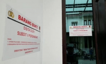Polisi Sita Kantor Trading Milik Indra Kenz di Medan - GenPI.co Sumut