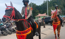 Patroli Berkuda Jaga Objek Wisata Parapat Simalungun - GenPI.co Sumut