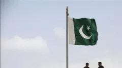 Militer Pakistan Berhasil Uji Coba Sistem Roket Jarak Pendek - GenPI.co